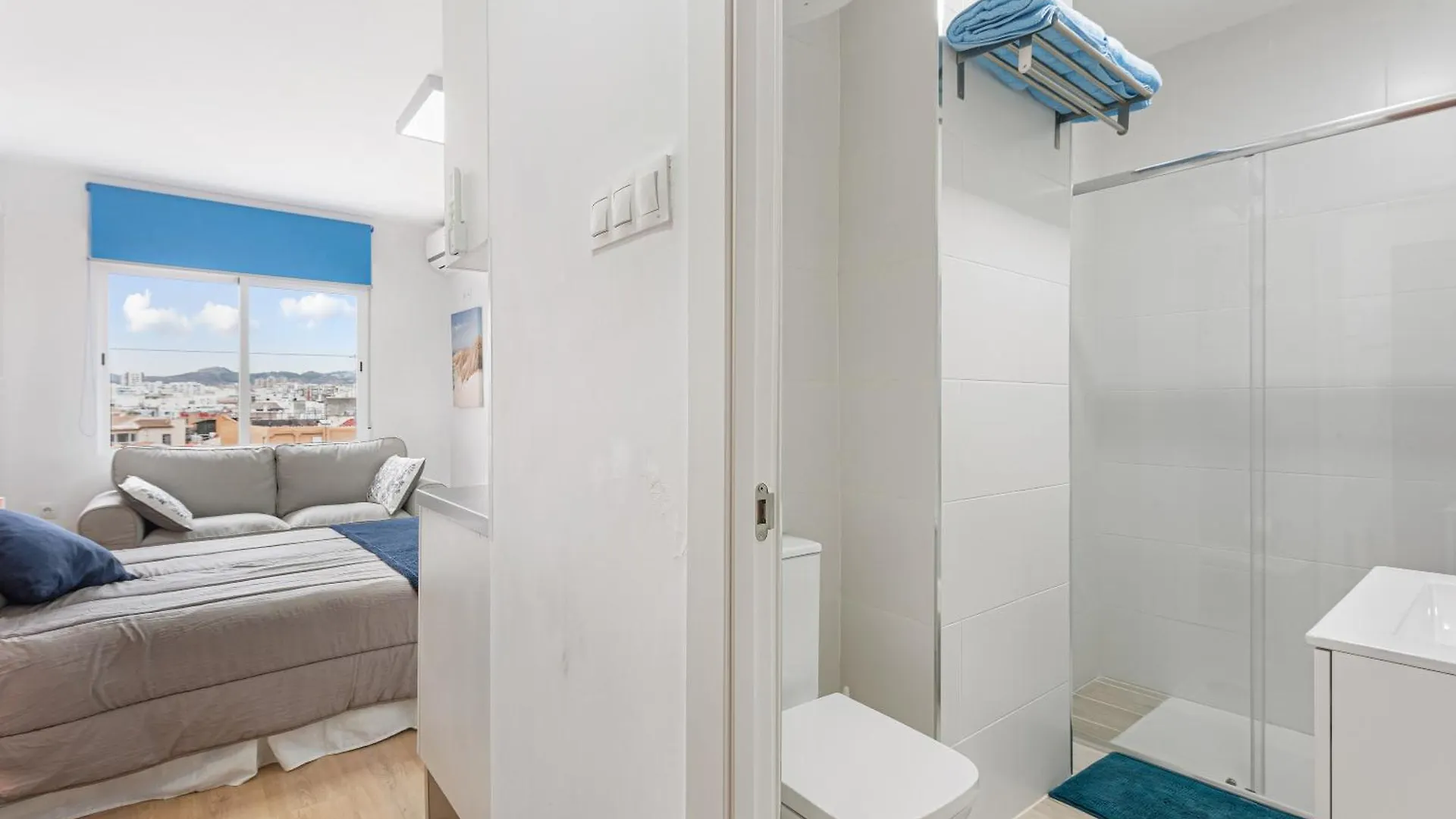 Estudio Larios 9B Malaga 0*,